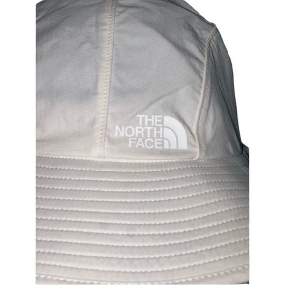 The North Face Beige Brimmed Hat , sun hat with a Brim. - Picture 5 of 5